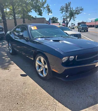 2012 Dodge Challenger SE Coupe 2D