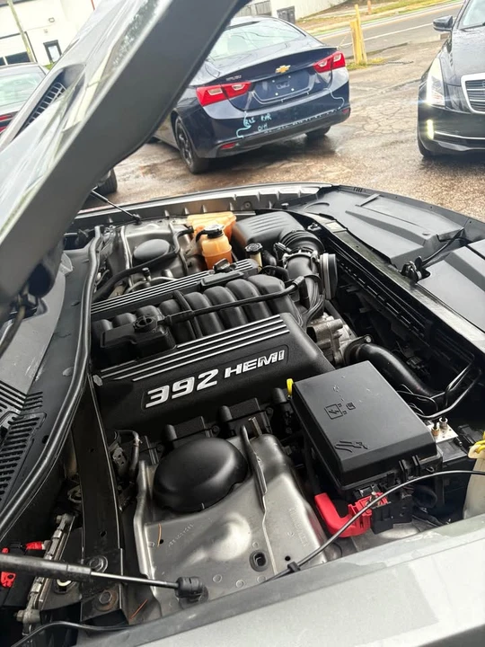 2012 Dodge Challenger SRT8 & 392 3rd Gen - Image 5 of 8