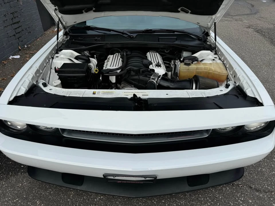 2012 Dodge Challenger SRT8 & 392 3rd Gen - Image 9 of 15