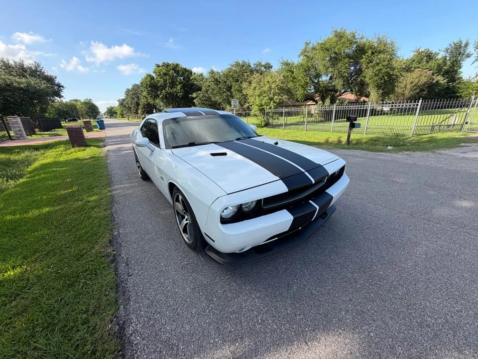 2012 Dodge Challenger SRT8 & 392 3rd Gen - Image 10 of 20