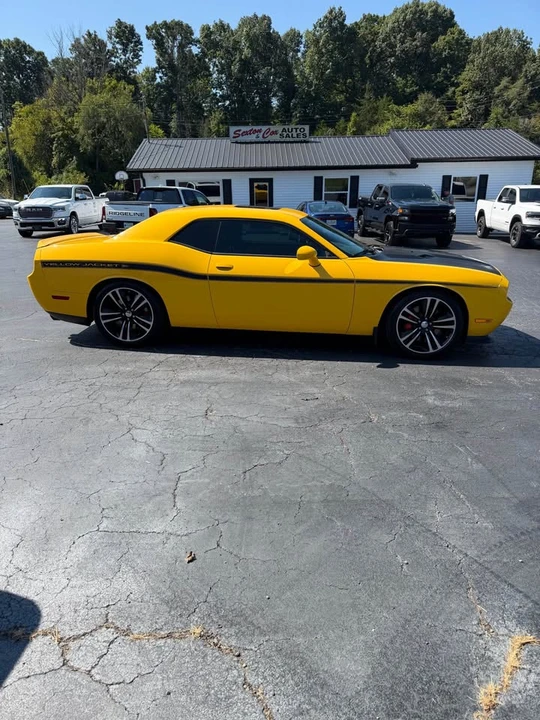 2012 Dodge Challenger SRT8 & 392 3rd Gen - Image 4 of 14
