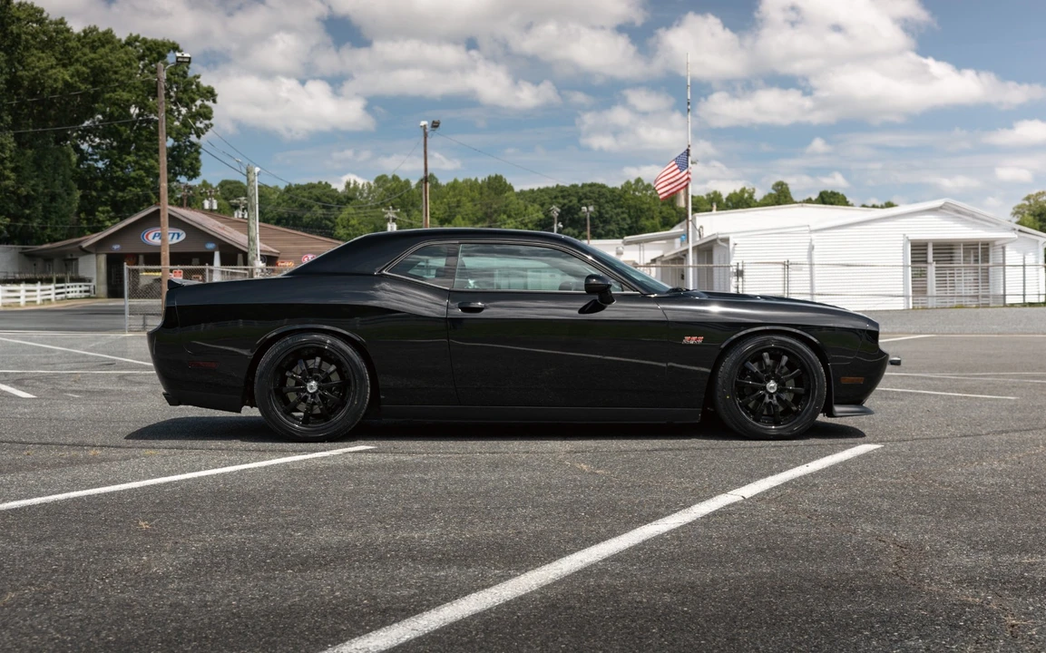 2012 Dodge Challenger SRT8 & 392 3rd Gen - Image 7 of 31