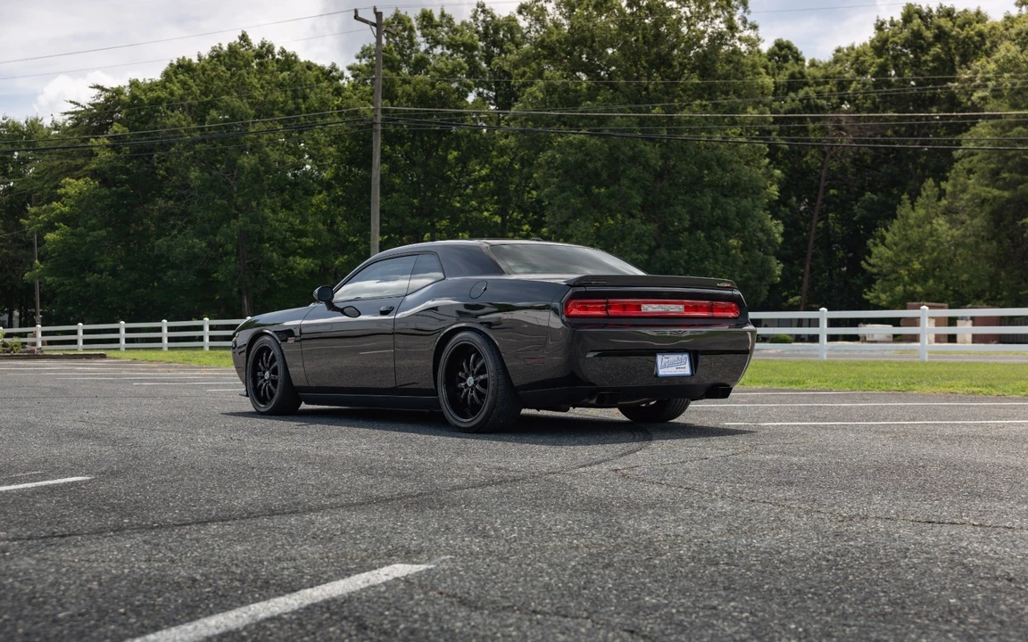 2012 Dodge Challenger SRT8 & 392 3rd Gen - Image 5 of 31