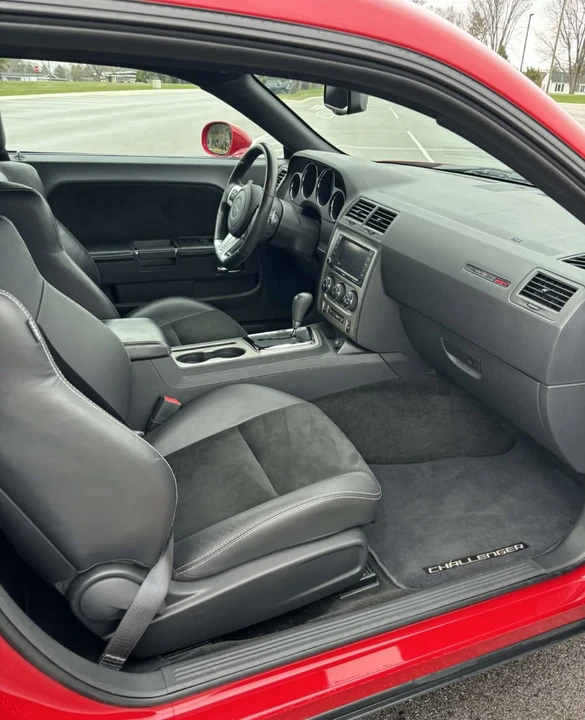 2012 Dodge Challenger SRT8 & 392 3rd Gen - Image 19 of 31