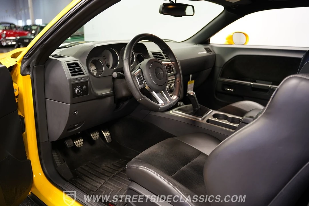 2012 Dodge Challenger SRT8 & 392 3rd Gen - Image 5 of 31