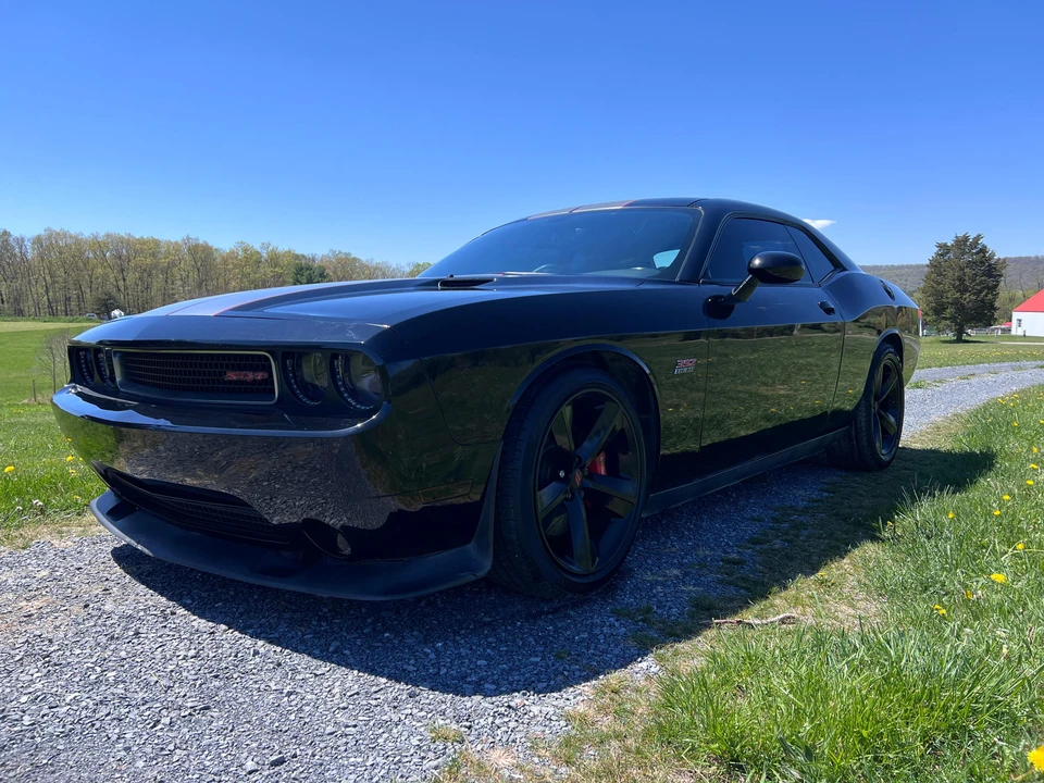 2012 Dodge Challenger SRT8 & 392 3rd Gen - Image 6 of 31