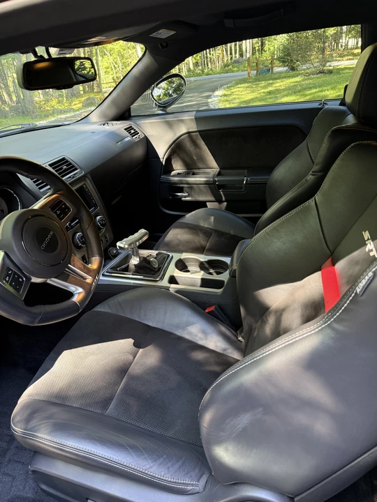 2012 Dodge Challenger SRT8 & 392 3rd Gen - Image 18 of 31