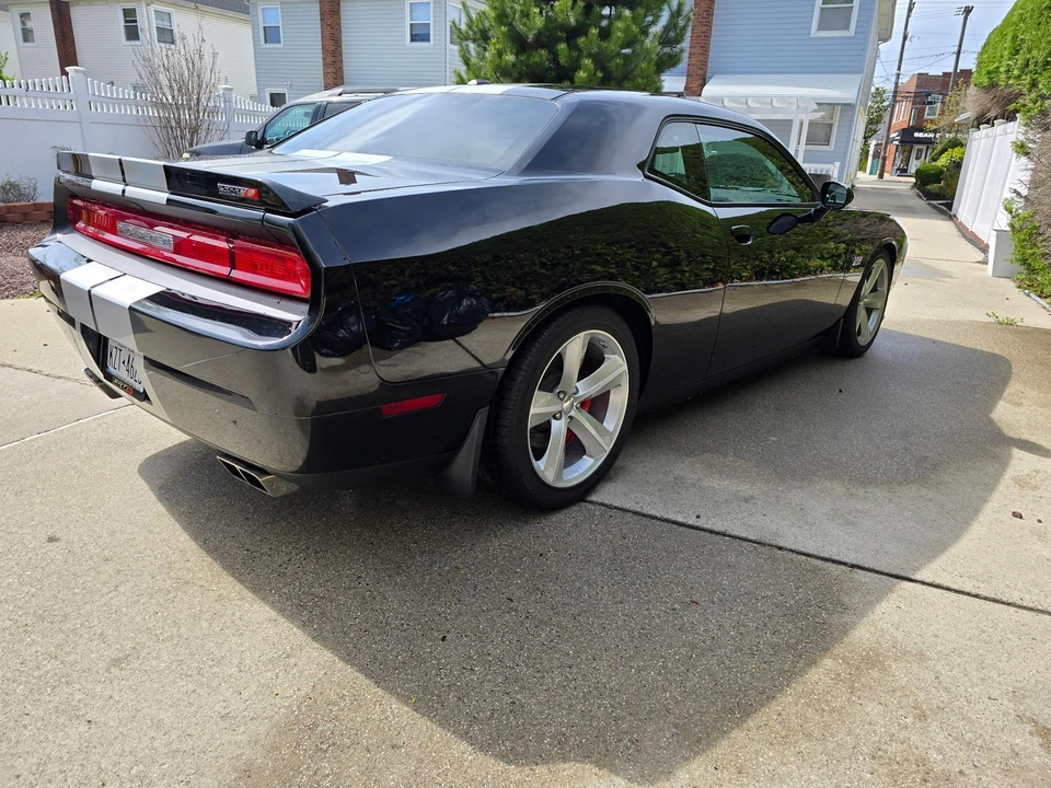 2012 Dodge Challenger SRT8 & 392 3rd Gen - Image 8 of 31