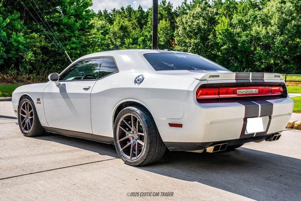 2012 Dodge Challenger SRT8 & 392 3rd Gen - Image 6 of 12