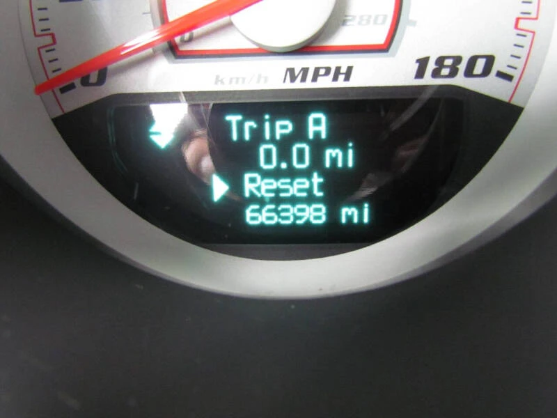 2012 Dodge Challenger - Image 19 of 23