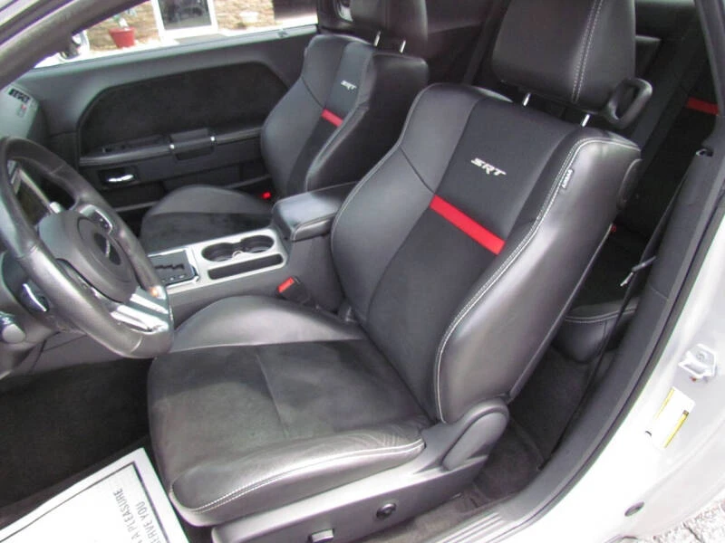 2012 Dodge Challenger - Image 10 of 23
