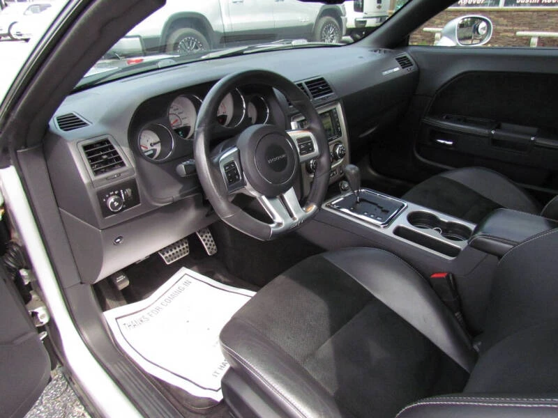 2012 Dodge Challenger - Image 9 of 23