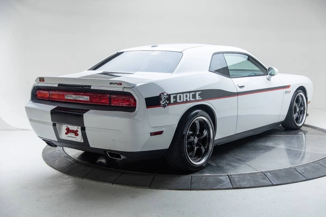 2012 Dodge Challenger SRT8 & 392 3rd Gen - Image 16 of 31