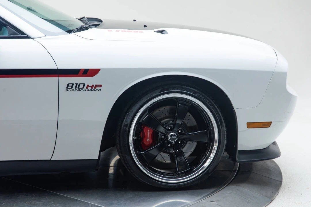 2012 Dodge Challenger SRT8 & 392 3rd Gen - Image 6 of 31