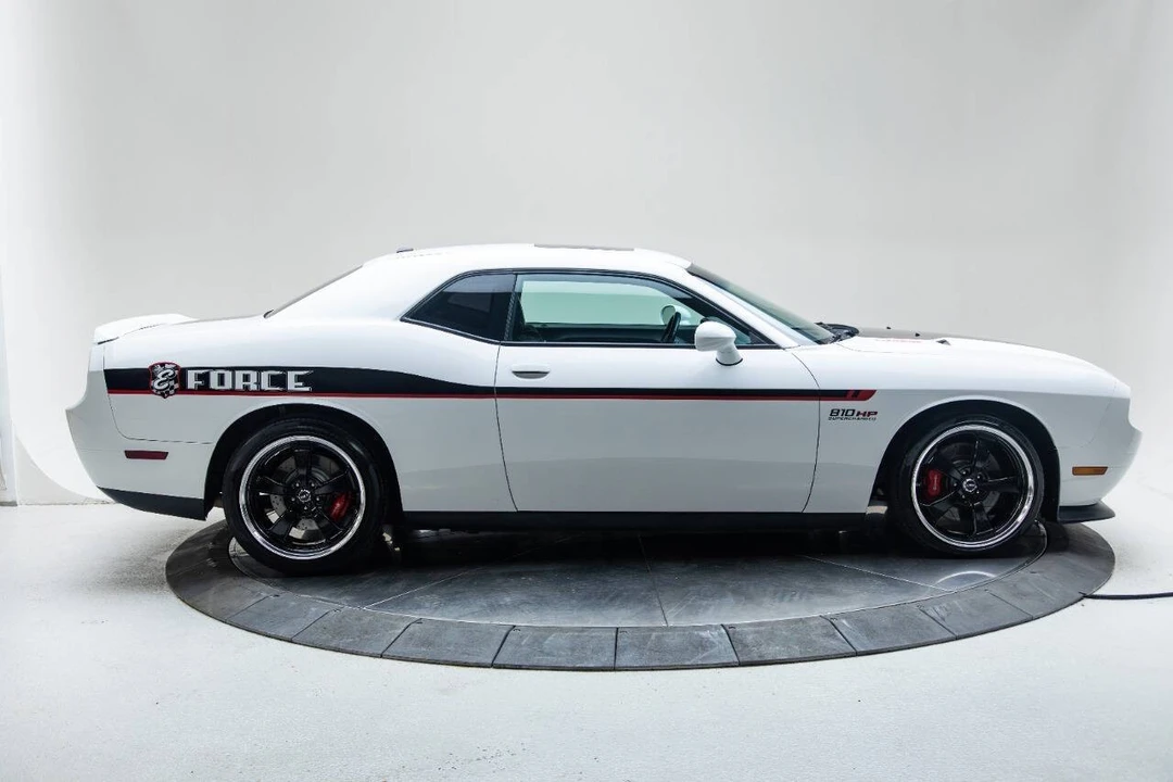 2012 Dodge Challenger SRT8 & 392 3rd Gen - Image 2 of 31