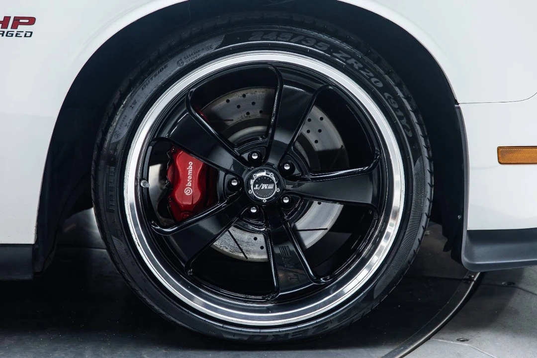 2012 Dodge Challenger SRT8 & 392 3rd Gen - Image 12 of 31