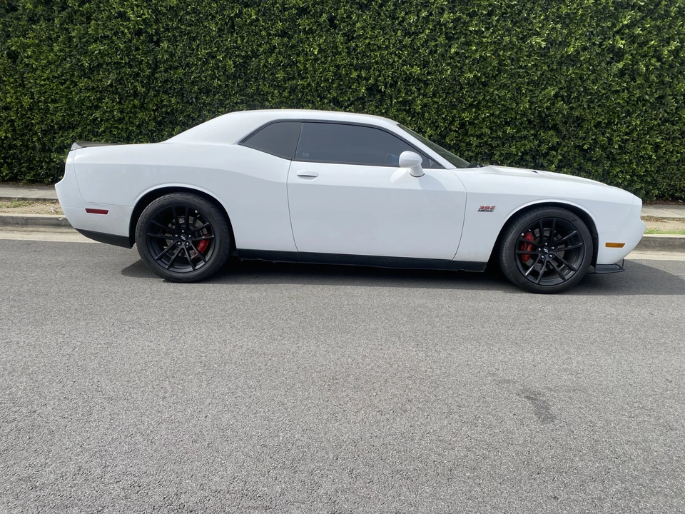 2012 Dodge Challenger SRT8 & 392 3rd Gen - Image 15 of 31