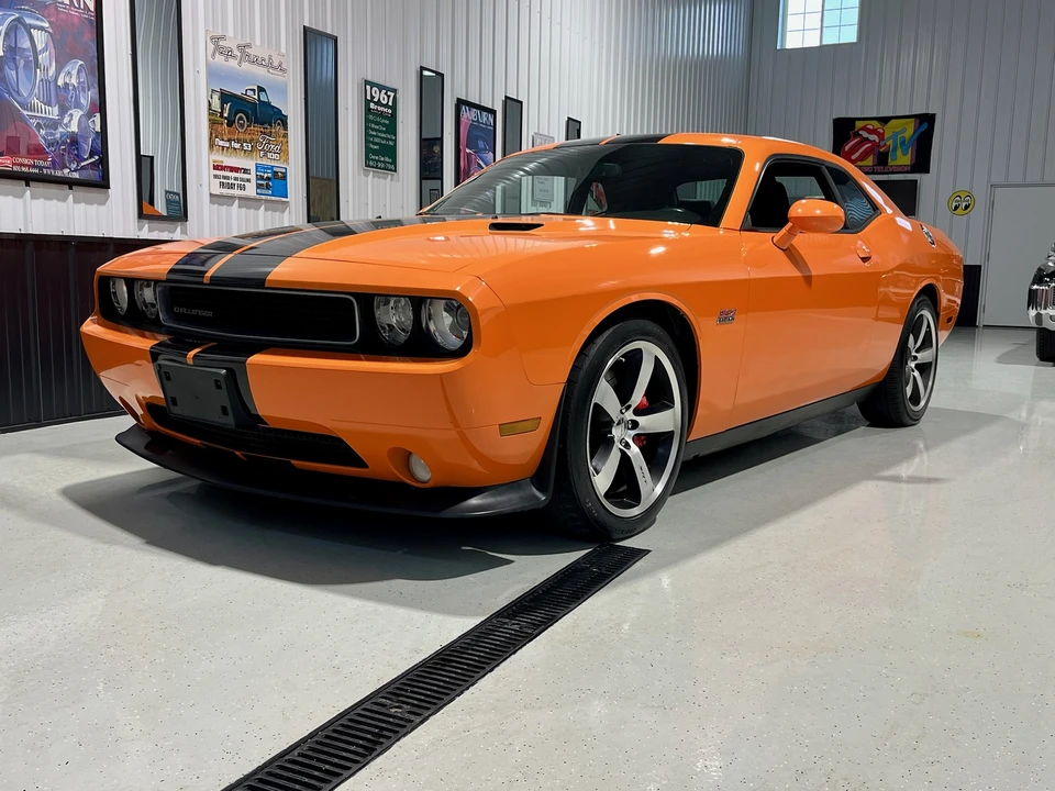 2012 Dodge Challenger SRT8 & 392 3rd Gen - Image 5 of 31