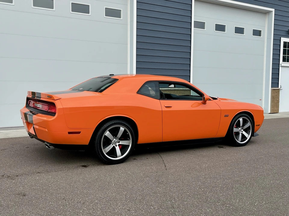 2012 Dodge Challenger SRT8 & 392 3rd Gen - Image 9 of 31