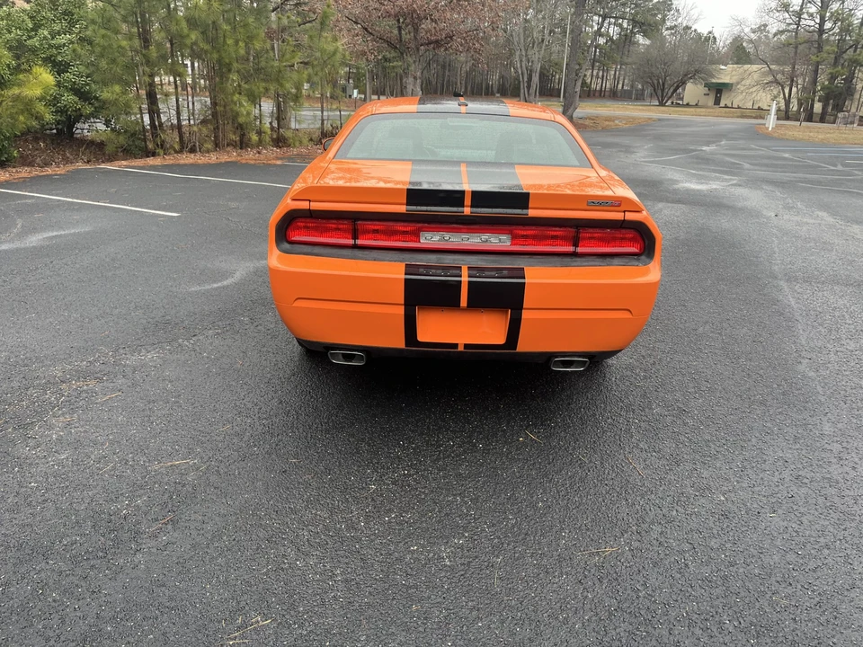 2012 Dodge Challenger SRT8 & 392 3rd Gen - Image 9 of 31