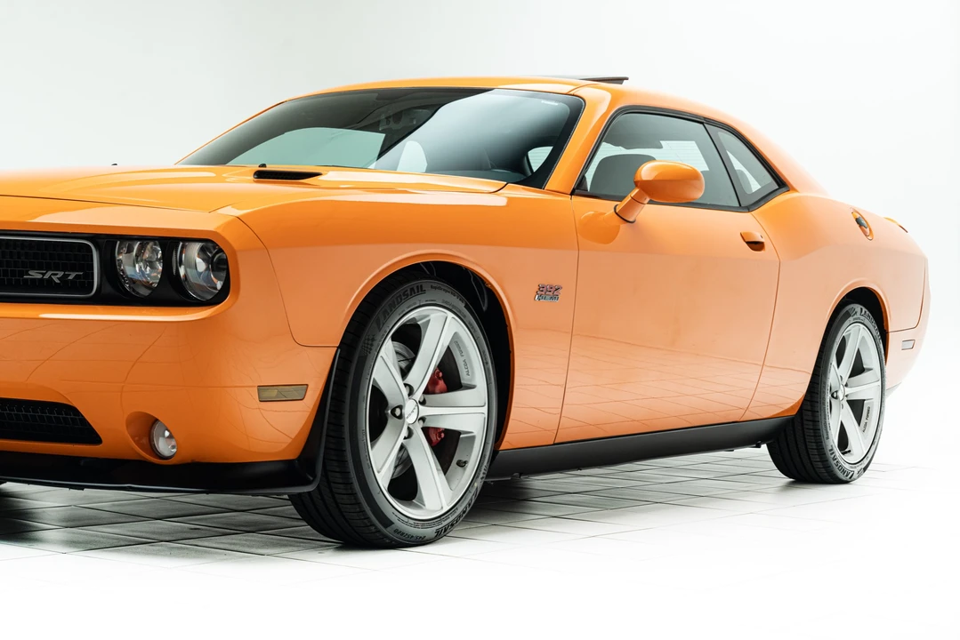 2012 Dodge Challenger SRT8 & 392 3rd Gen - Image 9 of 31