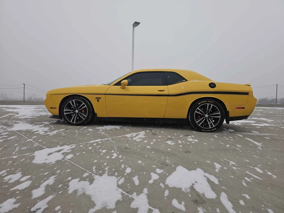 2012 Dodge Challenger SRT8 & 392 3rd Gen - Image 9 of 19