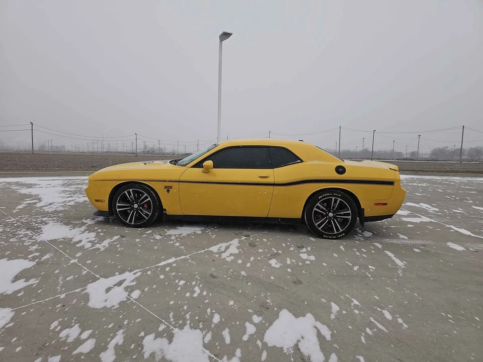 2012 Dodge Challenger SRT8 & 392 3rd Gen - Image 2 of 19