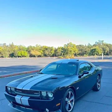 2012 Dodge Challenger SRT8 392 Coupe