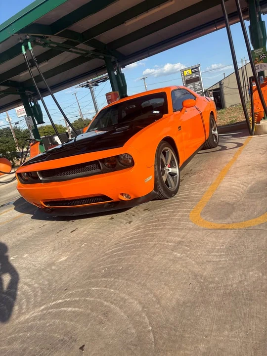 2012 Dodge Challenger SRT8 & 392 3rd Gen - Image 2 of 17