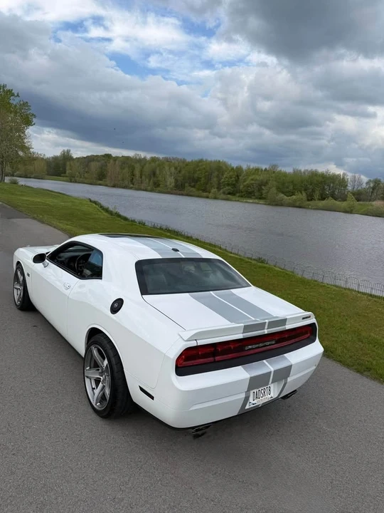 2012 Dodge Challenger SRT8 & 392 3rd Gen - Image 9 of 14