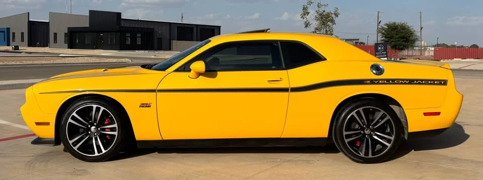 2012 Dodge Challenger SRT8 & 392 3rd Gen - Image 2 of 19