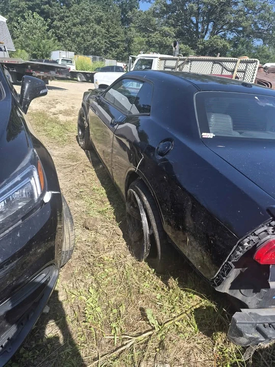 2012 Dodge Challenger SRT8 & 392 3rd Gen - Image 3 of 3