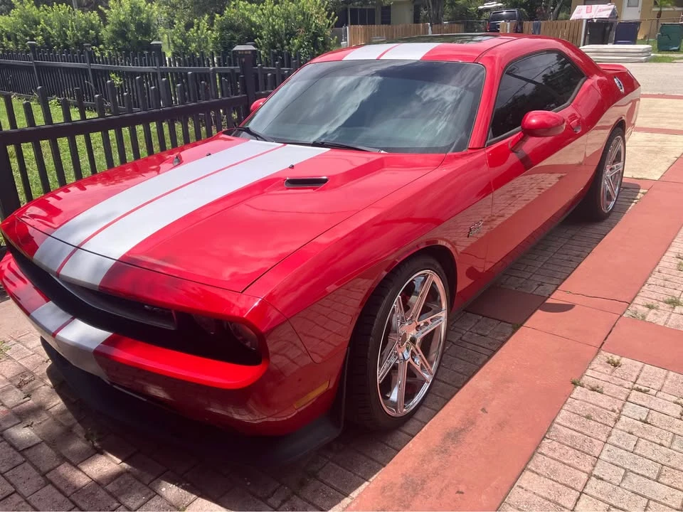 2012 Dodge Challenger SRT8 & 392 3rd Gen - Image 3 of 11
