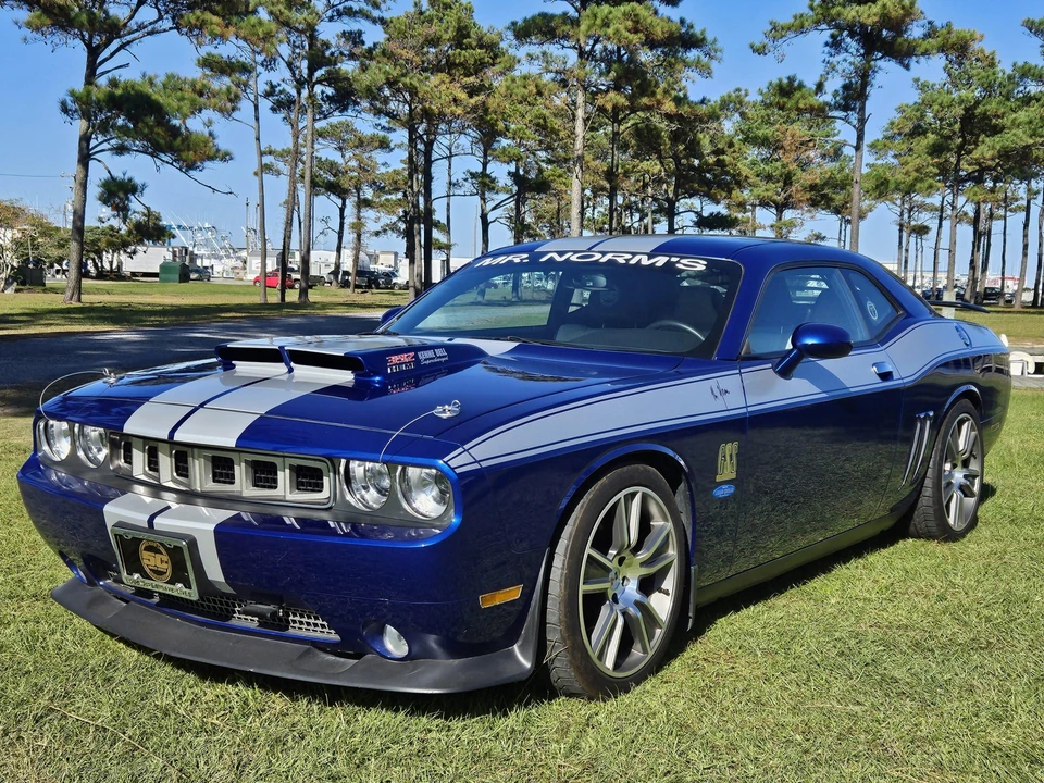 2012 Dodge Challenger SRT8 & 392 3rd Gen - Image 2 of 31