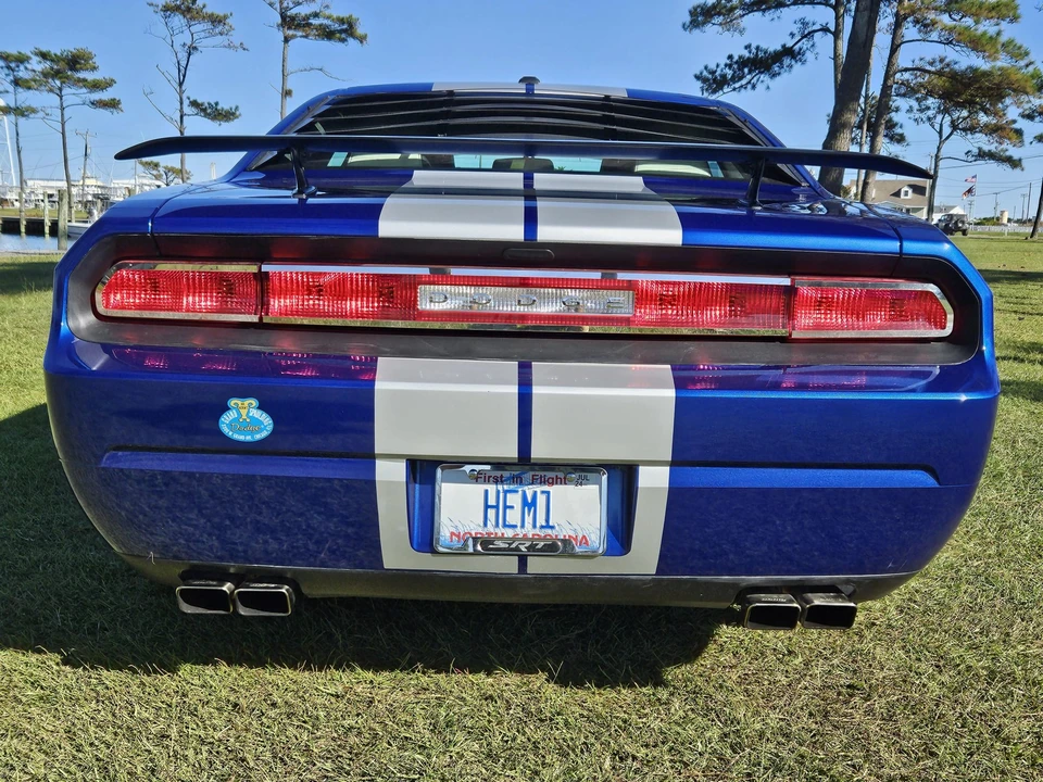 2012 Dodge Challenger SRT8 & 392 3rd Gen - Image 6 of 31