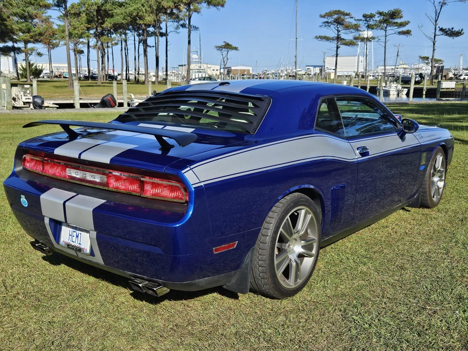 2012 Dodge Challenger SRT8 & 392 3rd Gen - Image 7 of 31