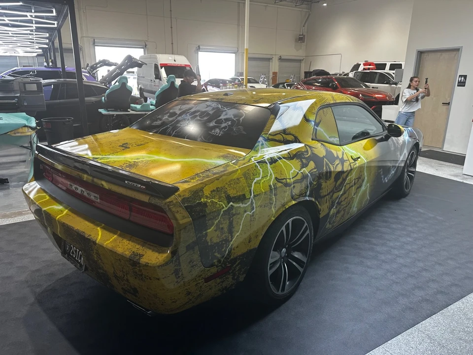 2012 Dodge Challenger SRT8 & 392 3rd Gen - Image 4 of 24