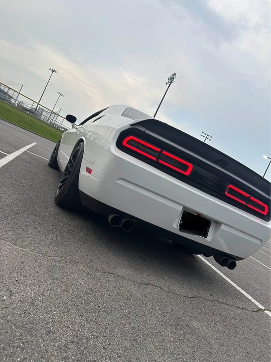 2012 Dodge Challenger SRT8 & 392 3rd Gen - Image 5 of 12