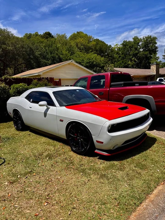 2012 Dodge Challenger SRT8 & 392 3rd Gen - Image 3 of 9