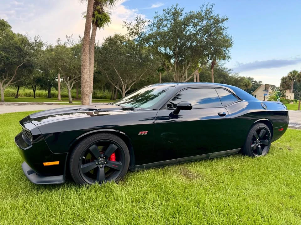 2012 Dodge Challenger SRT8 & 392 3rd Gen - Image 4 of 12