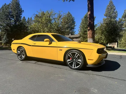 2012 Dodge Challenger SRT8 Yellow Jacket