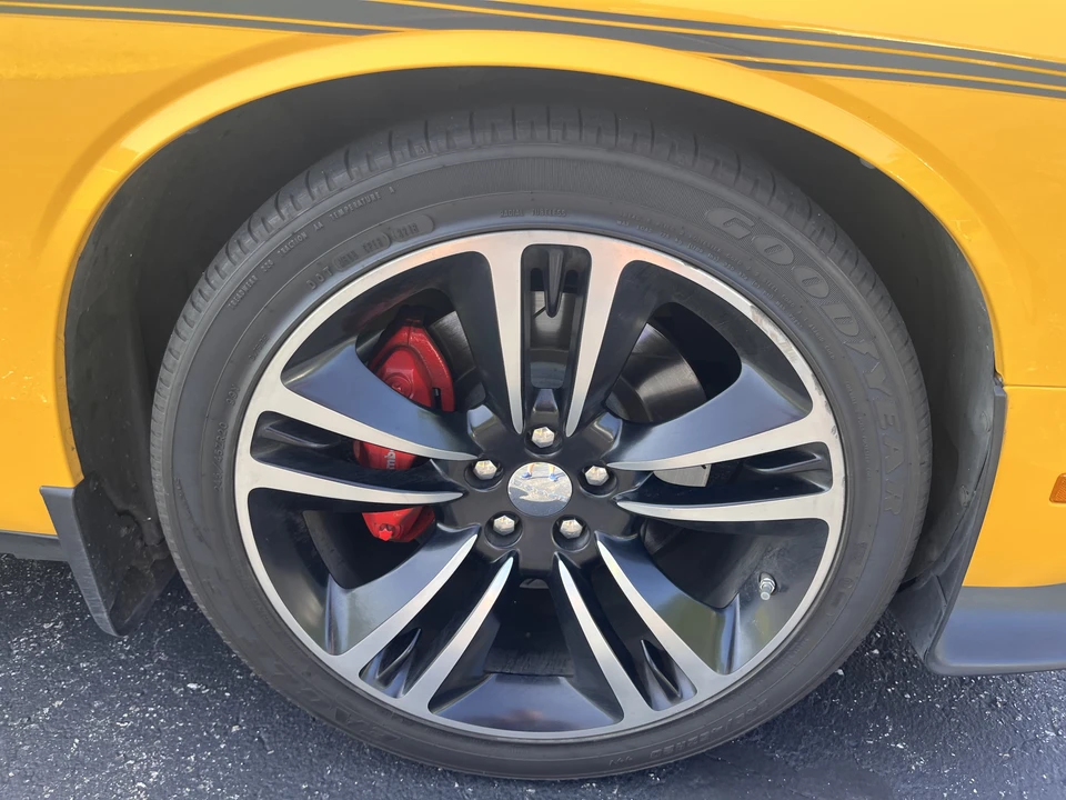 2012 Dodge Challenger SRT8 & 392 3rd Gen - Image 4 of 31