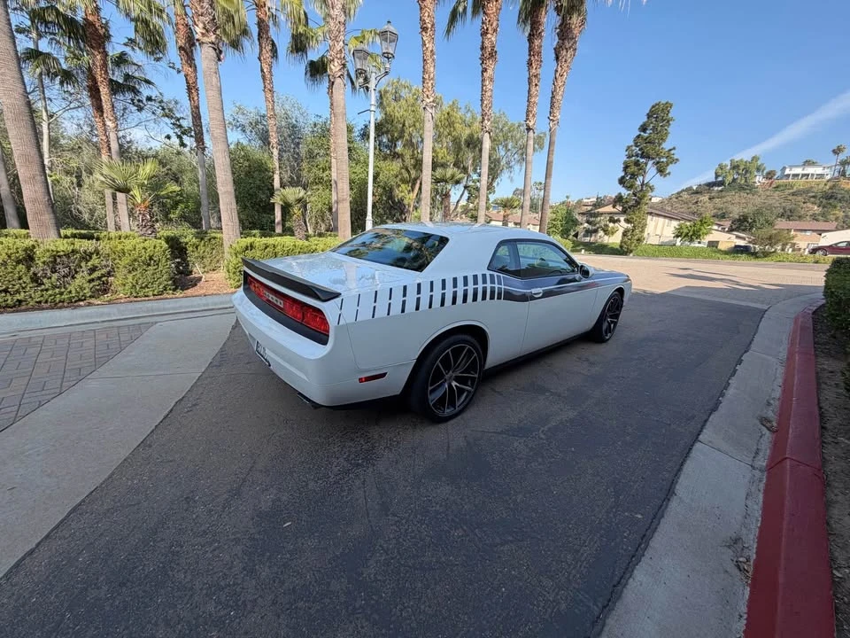 2012 Dodge Challenger 3rd Gen - Image 8 of 12
