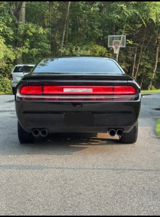 2012 Dodge Challenger 3rd Gen - Image 2 of 6