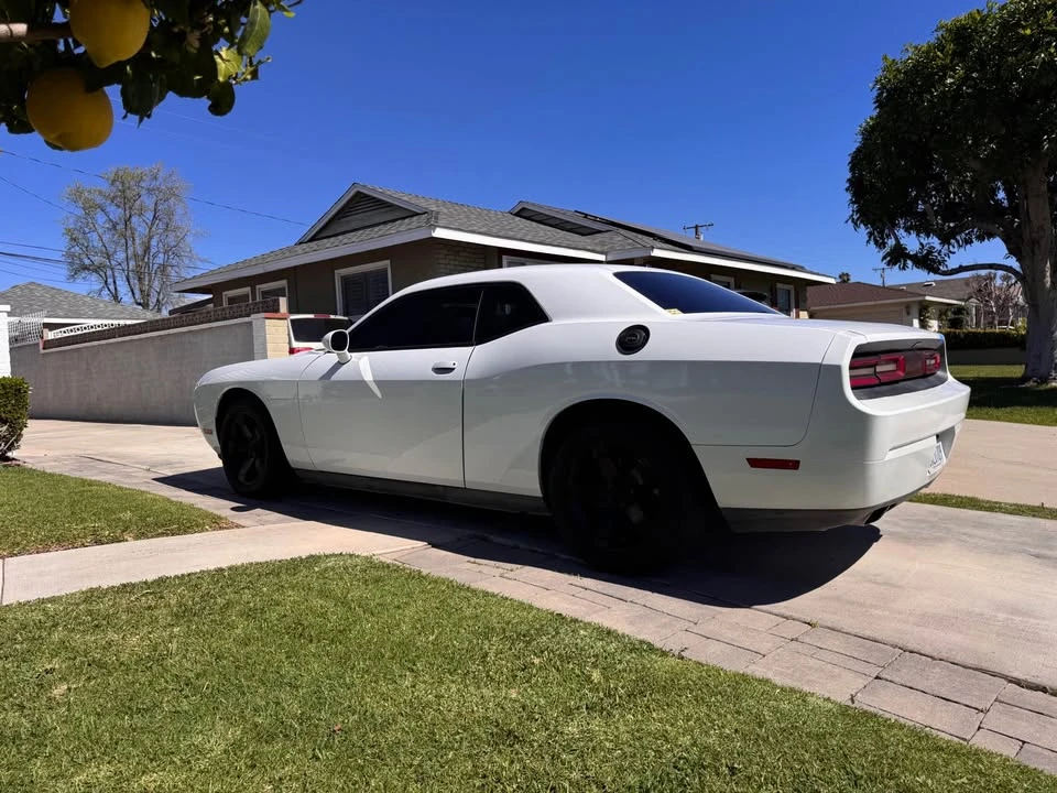 2012 Dodge Challenger 3rd Gen - Image 10 of 20