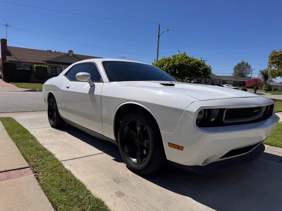 2012 Dodge Challenger 3rd Gen - Image 12 of 20