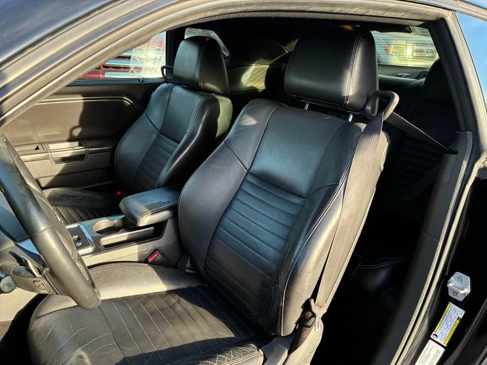 2012 Dodge Challenger 3rd Gen - Image 7 of 10