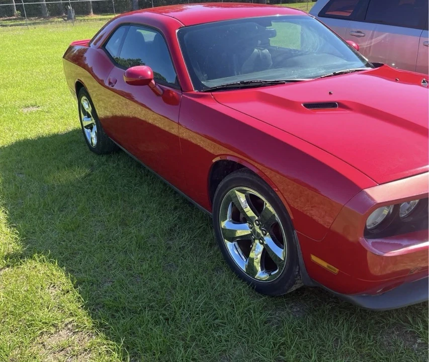 2012 Dodge Challenger 3rd Gen - Image 3 of 8