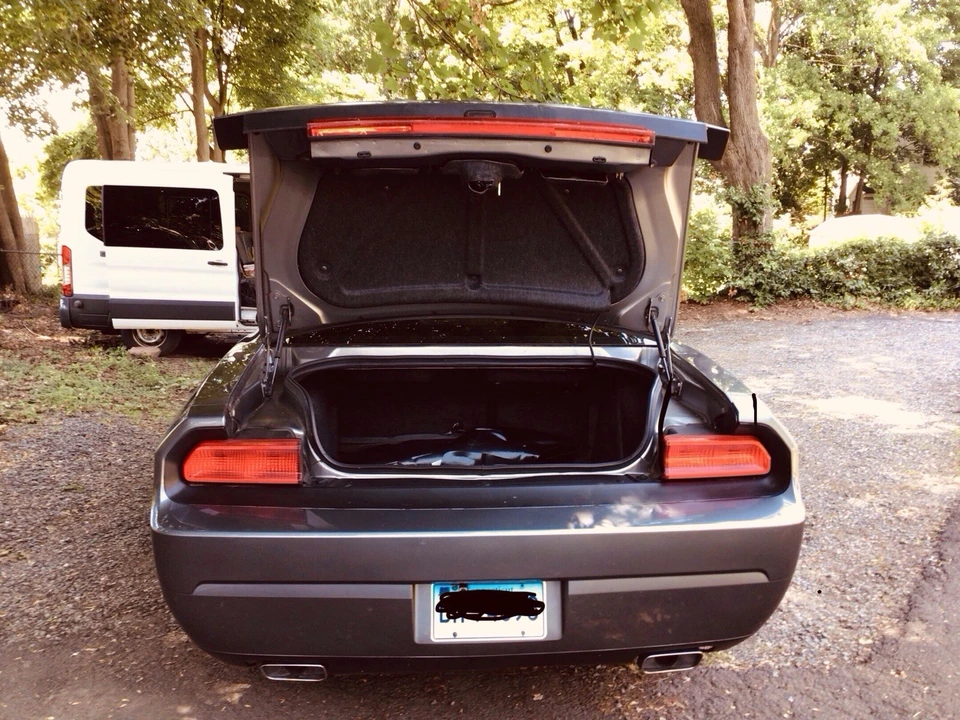2012 Dodge Challenger 3rd Gen - Image 3 of 12