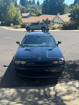 2012 Dodge Challenger SXT